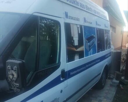 Білий Форд Транзит, об'ємом двигуна 2.2 л та пробігом 470 тис. км за 6200 $, фото 1 на Automoto.ua