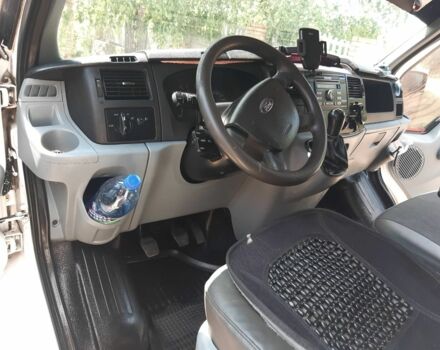 Белый Форд Транзит, объемом двигателя 2.2 л и пробегом 360 тыс. км за 4600 $, фото 3 на Automoto.ua