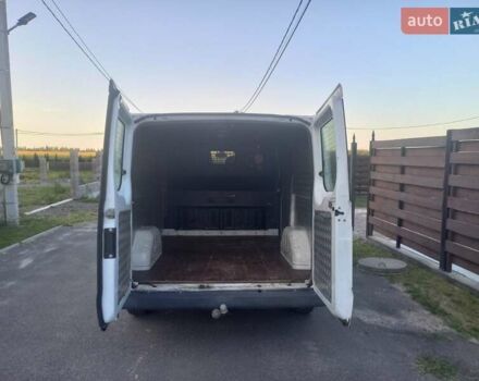 Білий Форд Транзит, об'ємом двигуна 2.2 л та пробігом 280 тис. км за 9200 $, фото 11 на Automoto.ua