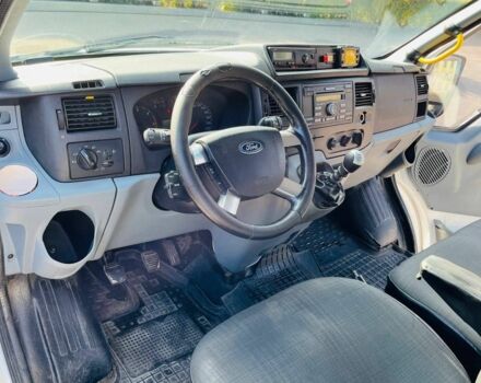 Белый Форд Транзит, объемом двигателя 2.2 л и пробегом 300 тыс. км за 9999 $, фото 15 на Automoto.ua