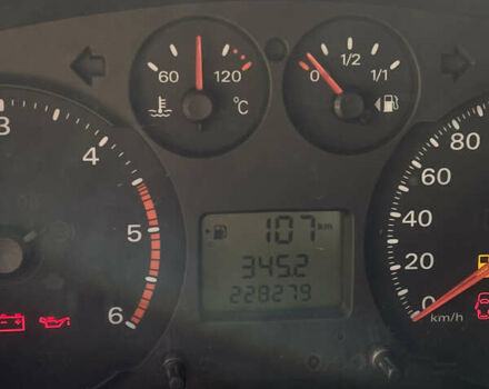 Белый Форд Транзит, объемом двигателя 2.2 л и пробегом 228 тыс. км за 8500 $, фото 7 на Automoto.ua