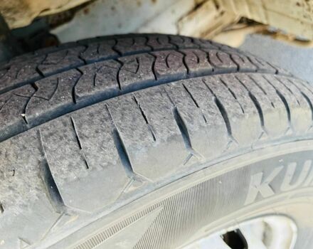 Белый Форд Транзит, объемом двигателя 2.2 л и пробегом 300 тыс. км за 9999 $, фото 13 на Automoto.ua