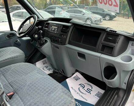 Білий Форд Транзит, об'ємом двигуна 2.2 л та пробігом 320 тис. км за 8000 $, фото 5 на Automoto.ua