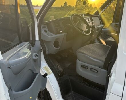 Белый Форд Транзит, объемом двигателя 2.2 л и пробегом 1000 тыс. км за 12000 $, фото 6 на Automoto.ua