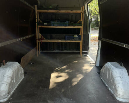 Белый Форд Транзит, объемом двигателя 2.2 л и пробегом 228 тыс. км за 8500 $, фото 5 на Automoto.ua