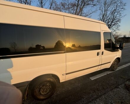 Белый Форд Транзит, объемом двигателя 2.2 л и пробегом 1000 тыс. км за 12000 $, фото 4 на Automoto.ua