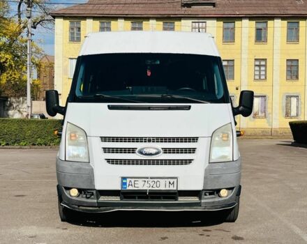 Белый Форд Транзит, объемом двигателя 2.2 л и пробегом 300 тыс. км за 9999 $, фото 2 на Automoto.ua