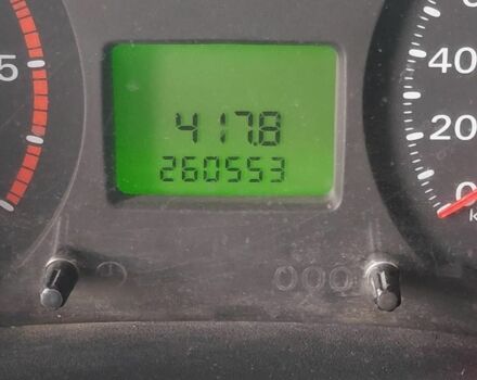 Белый Форд Транзит, объемом двигателя 2.2 л и пробегом 260 тыс. км за 11063 $, фото 5 на Automoto.ua