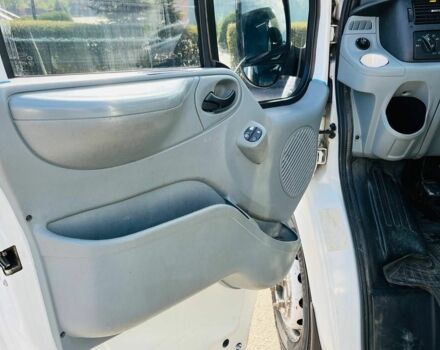 Белый Форд Транзит, объемом двигателя 2.2 л и пробегом 300 тыс. км за 9999 $, фото 17 на Automoto.ua