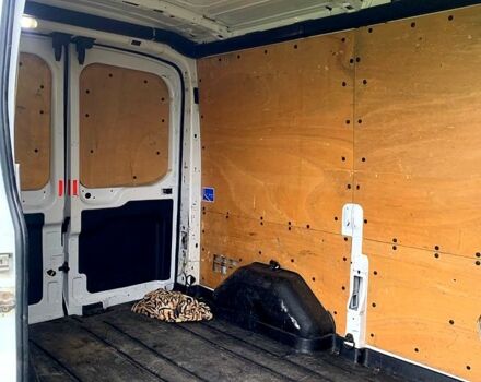 Білий Форд Транзит, об'ємом двигуна 2.2 л та пробігом 281 тис. км за 12500 $, фото 4 на Automoto.ua