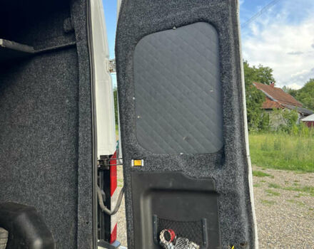 Білий Форд Транзит, об'ємом двигуна 2.2 л та пробігом 465 тис. км за 13500 $, фото 42 на Automoto.ua