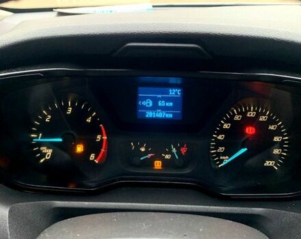 Білий Форд Транзит, об'ємом двигуна 2.2 л та пробігом 281 тис. км за 12500 $, фото 2 на Automoto.ua