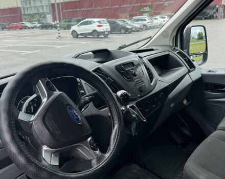 Белый Форд Транзит, объемом двигателя 2.2 л и пробегом 350 тыс. км за 15300 $, фото 9 на Automoto.ua