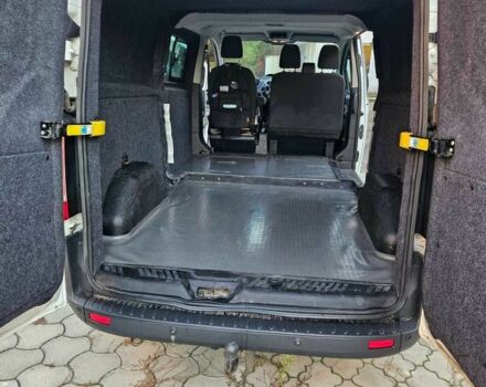 Белый Форд Транзит, объемом двигателя 2.2 л и пробегом 230 тыс. км за 14200 $, фото 9 на Automoto.ua