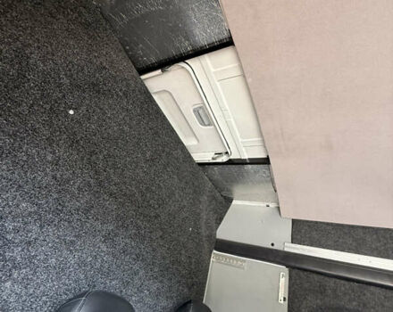 Білий Форд Транзит, об'ємом двигуна 2.2 л та пробігом 229 тис. км за 17900 $, фото 27 на Automoto.ua