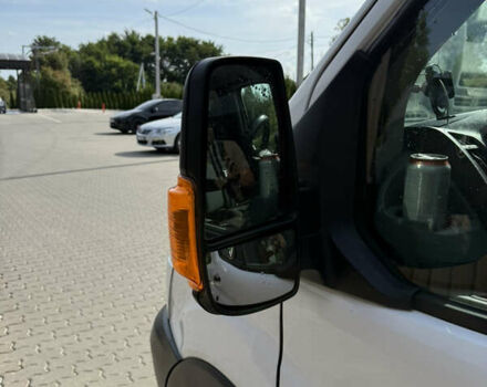 Білий Форд Транзит, об'ємом двигуна 2.2 л та пробігом 229 тис. км за 17900 $, фото 13 на Automoto.ua