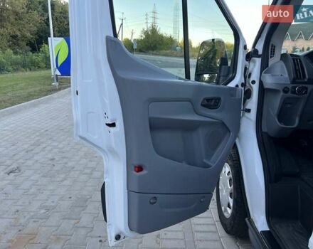 Белый Форд Транзит, объемом двигателя 2 л и пробегом 220 тыс. км за 15400 $, фото 25 на Automoto.ua