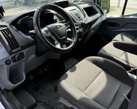 Білий Форд Транзит, об'ємом двигуна 2.2 л та пробігом 229 тис. км за 17900 $, фото 19 на Automoto.ua