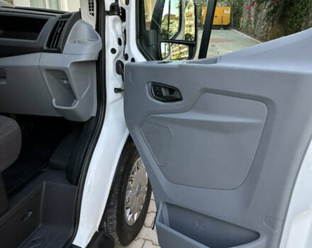 Білий Форд Транзит, об'ємом двигуна 2 л та пробігом 125 тис. км за 19600 $, фото 75 на Automoto.ua