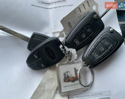 Білий Форд Транзит, об'ємом двигуна 2 л та пробігом 125 тис. км за 19600 $, фото 95 на Automoto.ua