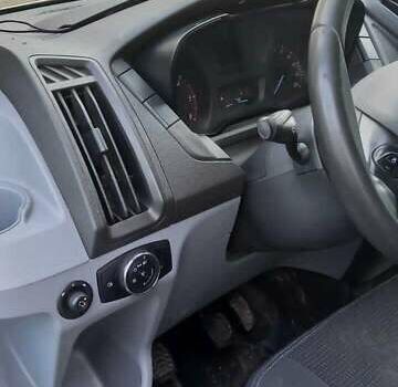 Белый Форд Транзит, объемом двигателя 2 л и пробегом 210 тыс. км за 14200 $, фото 7 на Automoto.ua