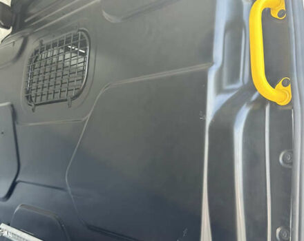 Білий Форд Транзит, об'ємом двигуна 2 л та пробігом 125 тис. км за 19600 $, фото 31 на Automoto.ua