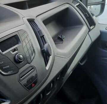 Белый Форд Транзит, объемом двигателя 2 л и пробегом 210 тыс. км за 14200 $, фото 6 на Automoto.ua