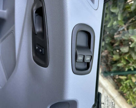 Білий Форд Транзит, об'ємом двигуна 2 л та пробігом 125 тис. км за 19600 $, фото 68 на Automoto.ua