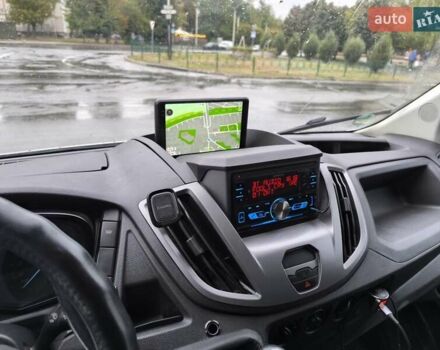 Белый Форд Транзит, объемом двигателя 2 л и пробегом 184 тыс. км за 16000 $, фото 9 на Automoto.ua