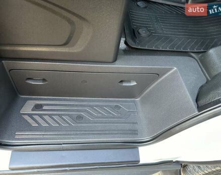 Білий Форд Транзит, об'ємом двигуна 2 л та пробігом 125 тис. км за 19600 $, фото 76 на Automoto.ua