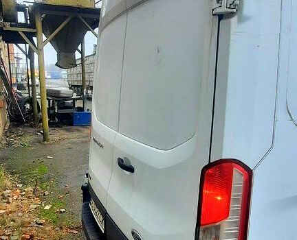 Белый Форд Транзит, объемом двигателя 2 л и пробегом 232 тыс. км за 17000 $, фото 1 на Automoto.ua