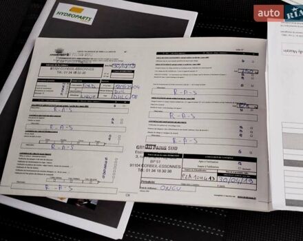Белый Форд Транзит, объемом двигателя 2 л и пробегом 238 тыс. км за 20300 $, фото 121 на Automoto.ua
