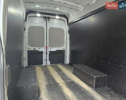 Білий Форд Транзит, об'ємом двигуна 2 л та пробігом 118 тис. км за 28500 $, фото 32 на Automoto.ua