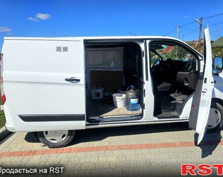 Белый Форд Транзит, объемом двигателя 2 л и пробегом 200 тыс. км за 17900 $, фото 8 на Automoto.ua