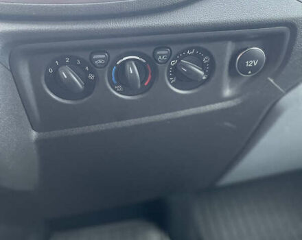 Білий Форд Транзит, об'ємом двигуна 2 л та пробігом 256 тис. км за 14500 $, фото 18 на Automoto.ua