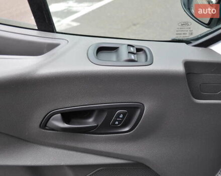 Білий Форд Транзит, об'ємом двигуна 2 л та пробігом 230 тис. км за 22500 $, фото 68 на Automoto.ua