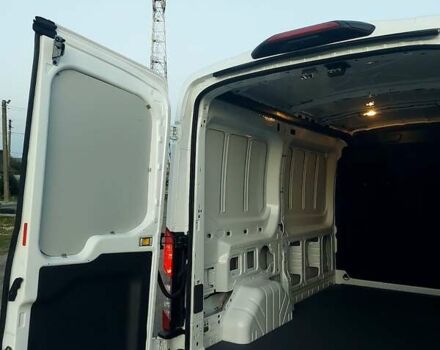 Белый Форд Транзит, объемом двигателя 2 л и пробегом 183 тыс. км за 16300 $, фото 55 на Automoto.ua