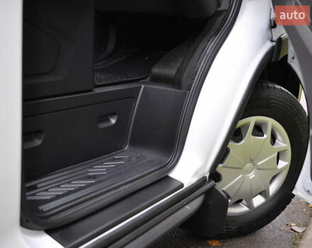 Білий Форд Транзит, об'ємом двигуна 2 л та пробігом 230 тис. км за 22500 $, фото 40 на Automoto.ua