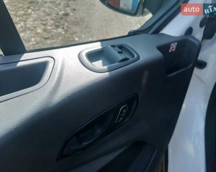 Білий Форд Транзит, об'ємом двигуна 2 л та пробігом 267 тис. км за 17700 $, фото 24 на Automoto.ua