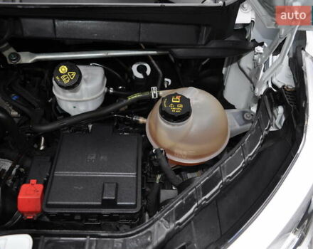 Білий Форд Транзит, об'ємом двигуна 2 л та пробігом 230 тис. км за 22500 $, фото 113 на Automoto.ua