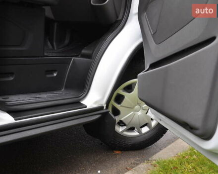 Білий Форд Транзит, об'ємом двигуна 2 л та пробігом 230 тис. км за 22500 $, фото 61 на Automoto.ua