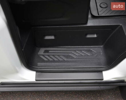 Білий Форд Транзит, об'ємом двигуна 2 л та пробігом 230 тис. км за 22500 $, фото 37 на Automoto.ua