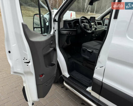 Белый Форд Транзит, объемом двигателя 2 л и пробегом 170 тыс. км за 17200 $, фото 61 на Automoto.ua
