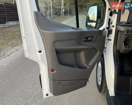 Белый Форд Транзит, объемом двигателя 0 л и пробегом 252 тыс. км за 17550 $, фото 30 на Automoto.ua