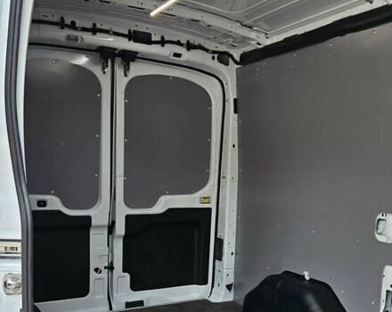 Белый Форд Транзит, объемом двигателя 2 л и пробегом 175 тыс. км за 18700 $, фото 40 на Automoto.ua