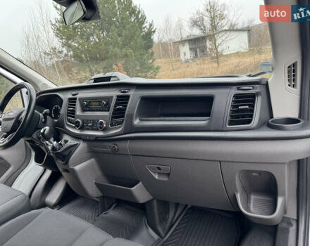 Білий Форд Транзит, об'ємом двигуна 2 л та пробігом 260 тис. км за 16500 $, фото 39 на Automoto.ua