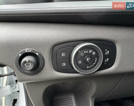Білий Форд Транзит, об'ємом двигуна 2 л та пробігом 260 тис. км за 16500 $, фото 42 на Automoto.ua