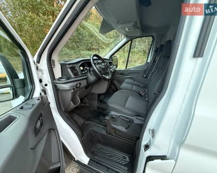 Белый Форд Транзит, объемом двигателя 2 л и пробегом 228 тыс. км за 16899 $, фото 9 на Automoto.ua
