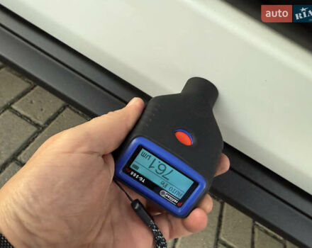 Белый Форд Транзит, объемом двигателя 0 л и пробегом 253 тыс. км за 17500 $, фото 98 на Automoto.ua
