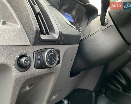 Білий Форд Транзит, об'ємом двигуна 2.2 л та пробігом 19 тис. км за 34500 $, фото 12 на Automoto.ua